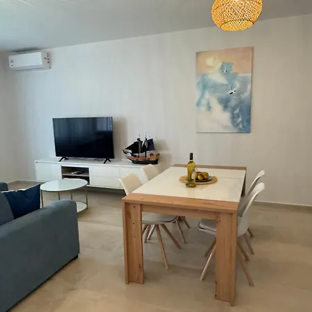 San Pietro Premium With Private Garden * Plazhi San Pietro