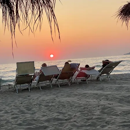 شقة San Pietro Premium Next To Melia, Bbq, Private Garden, 5 Min To Plazhi San Pietro